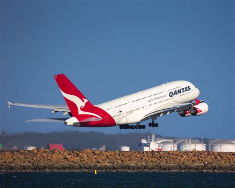 Qantas Airbus A380 Performs Record 18 Hour Flight - SamChui.com