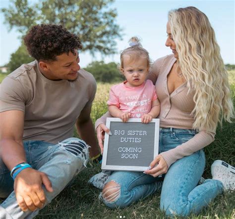 Chiefs' Patrick Mahomes, wife Brittany Matthews expecting baby No. 2