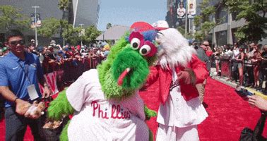 Phillie Phanatic GIFs - Find & Share on GIPHY