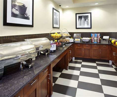 HAMPTON INN CLEVELAND-DOWNTOWN (Ohio) - Hotel Reviews, Photos, Rate Comparison - Tripadvisor