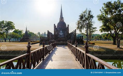 Wat Sa Si, Sukhothai Old City, Thailand. Ancient City Thailand ...