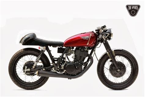 Racing Cafè: Yamaha SR 400 Cafè Racer by The Sports Custom