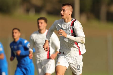 15-year-old Francesco Camarda called up for Milan game