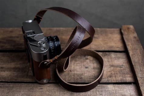 Kensington Leather Camera Strap | Brown | Leica, Nikon, Fujifilm