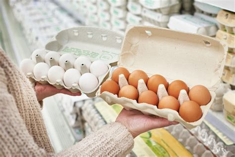 I Tried Regular Eggs and Organic Eggs. Here's What I Learned