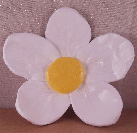 Kathy's Art Project Ideas: Mother's Day Clay Flower Bowl