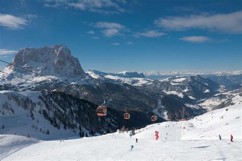 Selva Val Gardena Skiing holidays | Ski holiday Selva Val Gardena ...