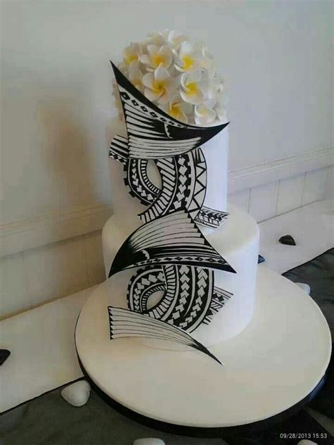 Samoan tatau cake | African wedding cakes, Polynesian wedding, Traditional wedding cakes