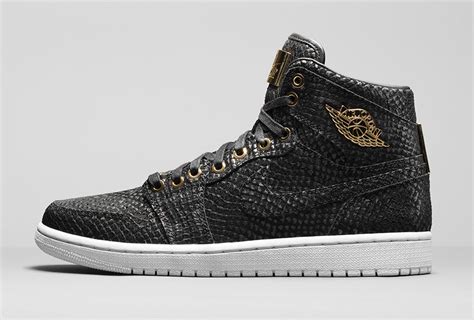 Official Images Of The Air Jordan 1 "Pinnacle" in Black - SneakerNews.com