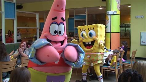 SpongeBob SquarePants Bikini Bottom Breakfast - Characters Rock Out at Nickelodeon Suites Resort ...