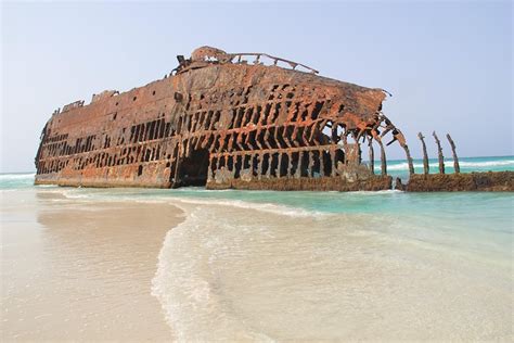 2023 Shipwreck Cabo Santa Maria - Reserve Now