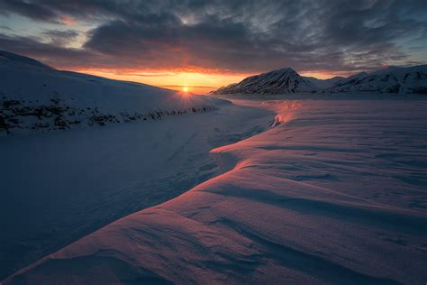 Svalbard in winter - A frozen wilderness, by Stian Klo on Behance