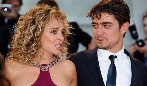 «Riccardo Scamarcio e Valeria Golino si sono lasciati»