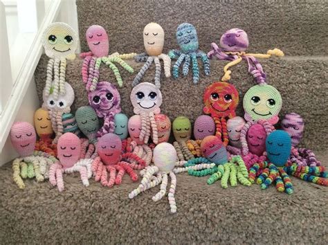 Octopus For A Preemie: How you can crochet to help premature babies | Premature baby, Baby hats ...