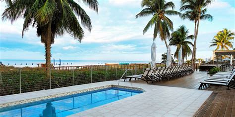 Hilton Marco Island Beach Resort and Spa | Travelzoo