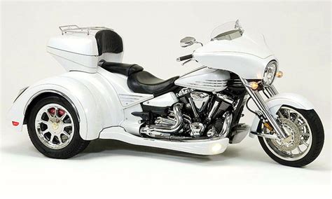 California Sidecar's Yamaha Vantage (Roadliner/Stratoliner) http://www ...