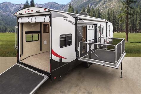 Toy Hauler Travel Trailers With Slide Out – Wow Blog