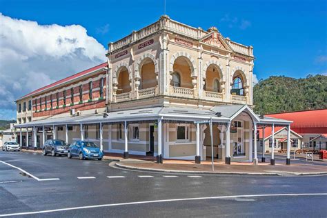 Empire Hotel Queenstown, Tasmania - Pub Rooms Directory