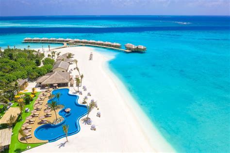 Top Romantic Resorts in the Maldives - | TheTravelShots