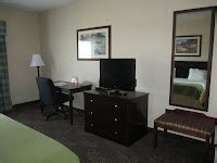 Travel Reviews & Information: Grand Rapids, Michigan / Holiday Inn Express - Grand Rapids South