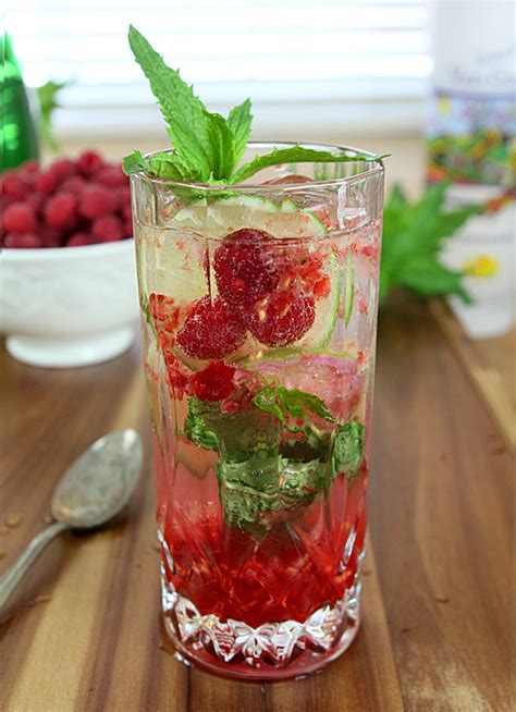 Raspberry Vodka Mojito Cocktail - Creative Culinary