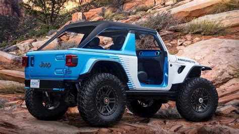 Jeep Wrangler Magneto 2.0 Concept: More Power To Electrify The Trail