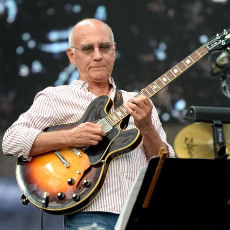 Larry Carlton : albums, chansons, playlists | À écouter sur Deezer