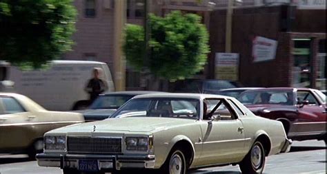 IMCDb.org: 1976 Buick Regal Coupe in "Gli esecutori, 1976"