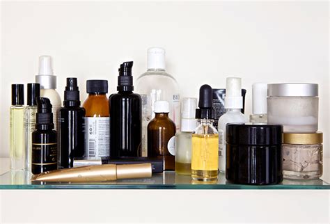 Toxic Ingredients in Cosmetics Glossary - Kristen Arnett