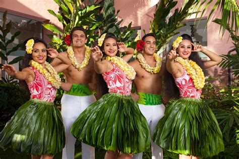 13 Exciting Kid-Friendly Best Oahu Luau Experiences for Families