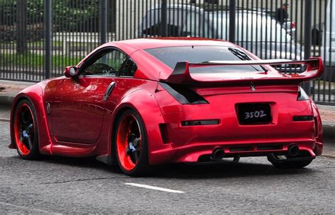 √ Nissan 350z Veilside Body Kit