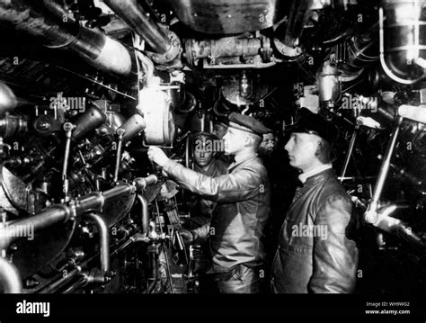 Submarine interior air Black and White Stock Photos & Images - Alamy