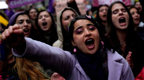 Thousands of Turkish women defy ban to protest for equal rights - ABC News