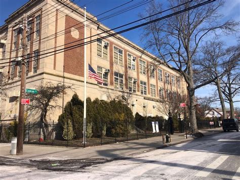 Power restored after New Dorp outage; 200 were affected, including ...