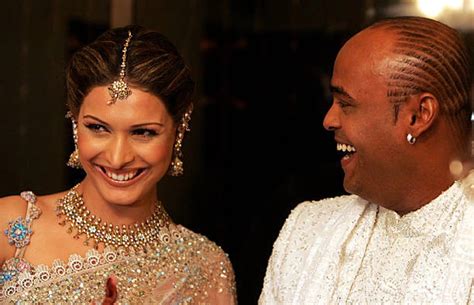 VINOD Kambli: FIR Filed against ex-India cricketer, wife Andrea Hewitt ...