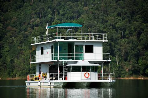 7 Royal Belum Houseboat Packages +Price and Pics! [2024]