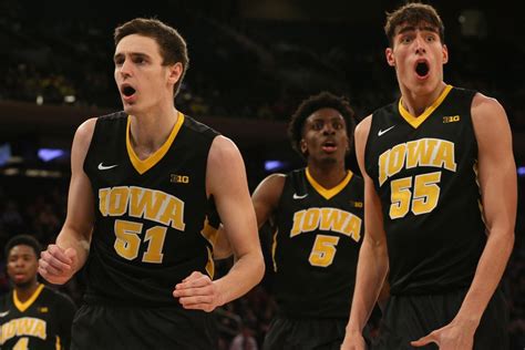 Luka Garza Undergoes Surgery, Should Rejoin Iowa Hawkeyes This Fall ...