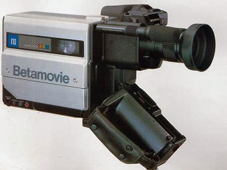 Feature: The World's First Camcorder from 1983 (with Strange Commercial ...