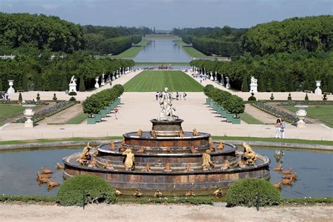 Palace of Versailles - Gardens, French Royalty, Baroque | Britannica