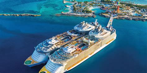 Royal Caribbean Cruise ships - Robbie Mccaskill