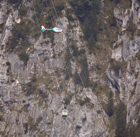 Unglück im Allgäu: Bergwacht rettet Gondel-Insassen aus 80 Metern Höhe - WELT