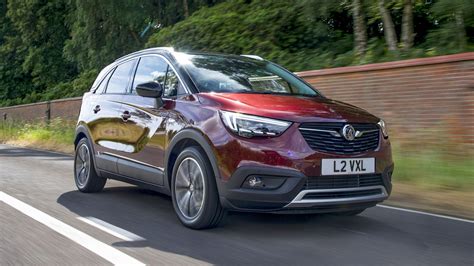 Vauxhall Crossland X Review 2024 | Drive, Specs & Pricing | Carwow