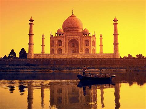 23 Must-See Buildings for Your First Trip to India | Britannica