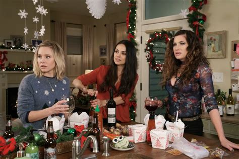 ‘Bad Moms Christmas’ Is a Comedic Masterpiece (Really)