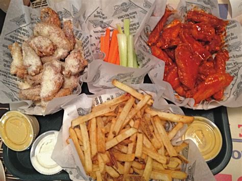 NOM NOM NOM: Wingstop