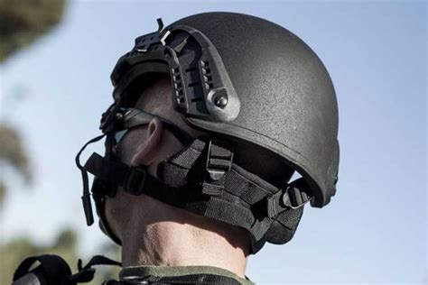 New Airborne Helmets For Indian Army | Joint Forces News