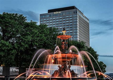 HILTON QUEBEC - UPDATED 2020 Hotel Reviews & Price Comparison (Quebec City, Canada) - Tripadvisor