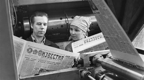 Izvestia at 100: A Russian Century Through the Lens of the Top Soviet Newspaper