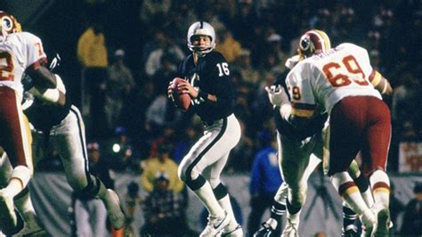 A Historical Look At The Raiders vs. Redskins Series