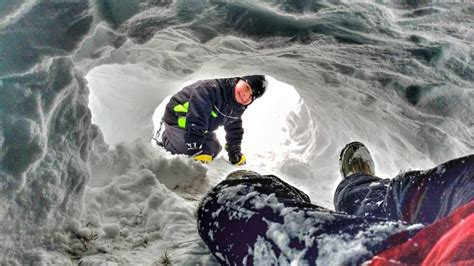 Are Snow Forts Dangerous? How to Keep Them Safe – Backyard Sidekick